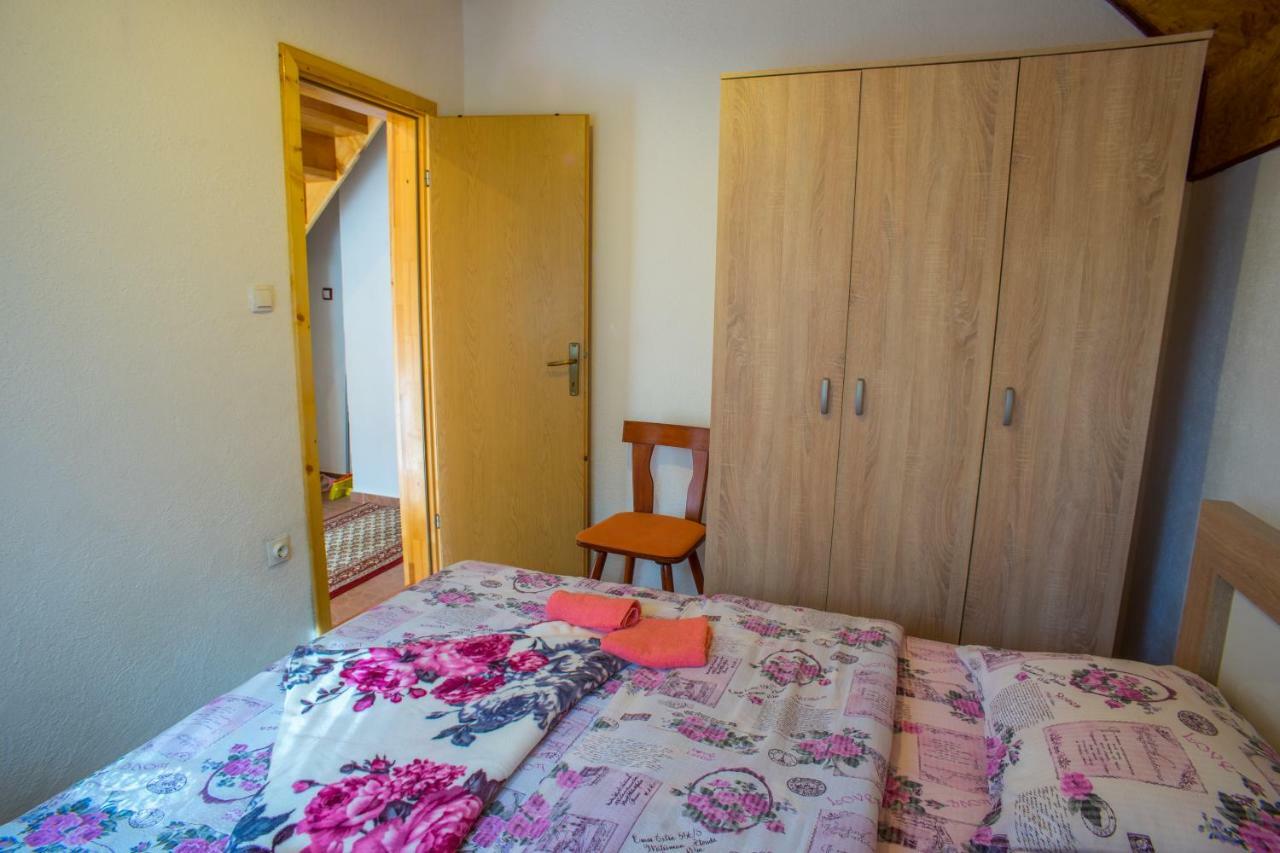 Vukovic Accommodation Žabljak Eksteriør billede